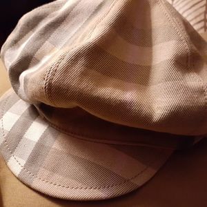 Burberry Authentic hat